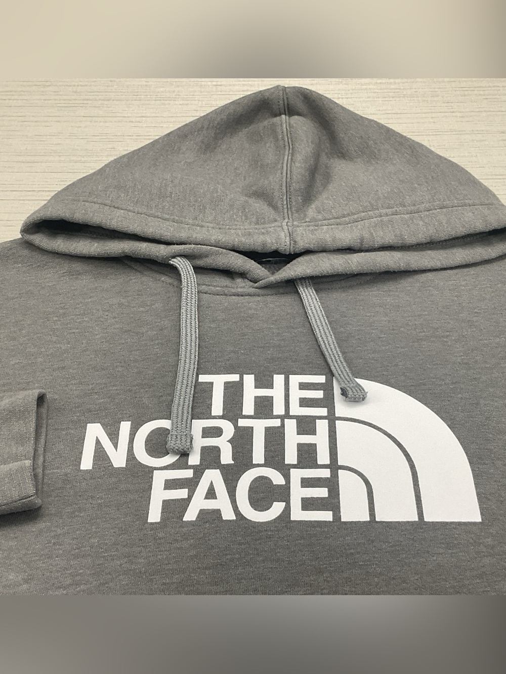 The North Face Half Dome Men's Large Gray Hoodie with White Logo